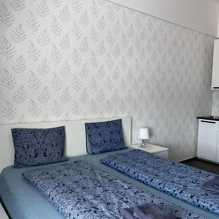 Downtown Apartment *